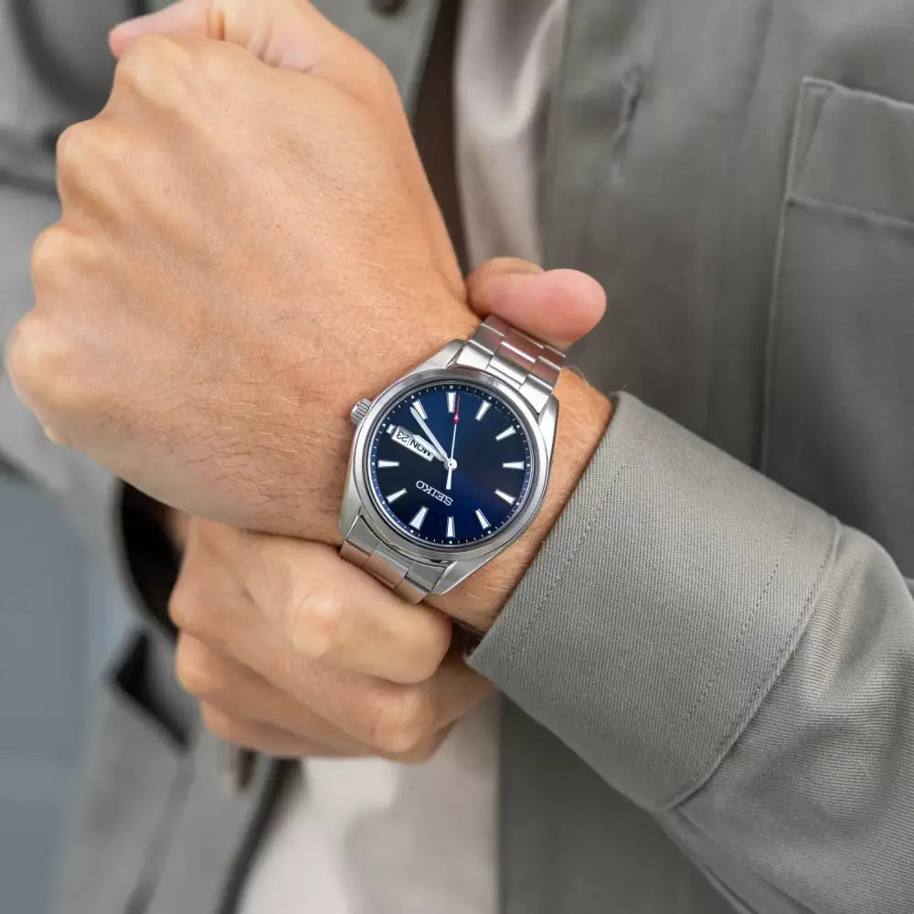 Seiko Classic SUR341P1 Quartz Day-Date Blue Dial 40mm Stainless Steel Men's Watch