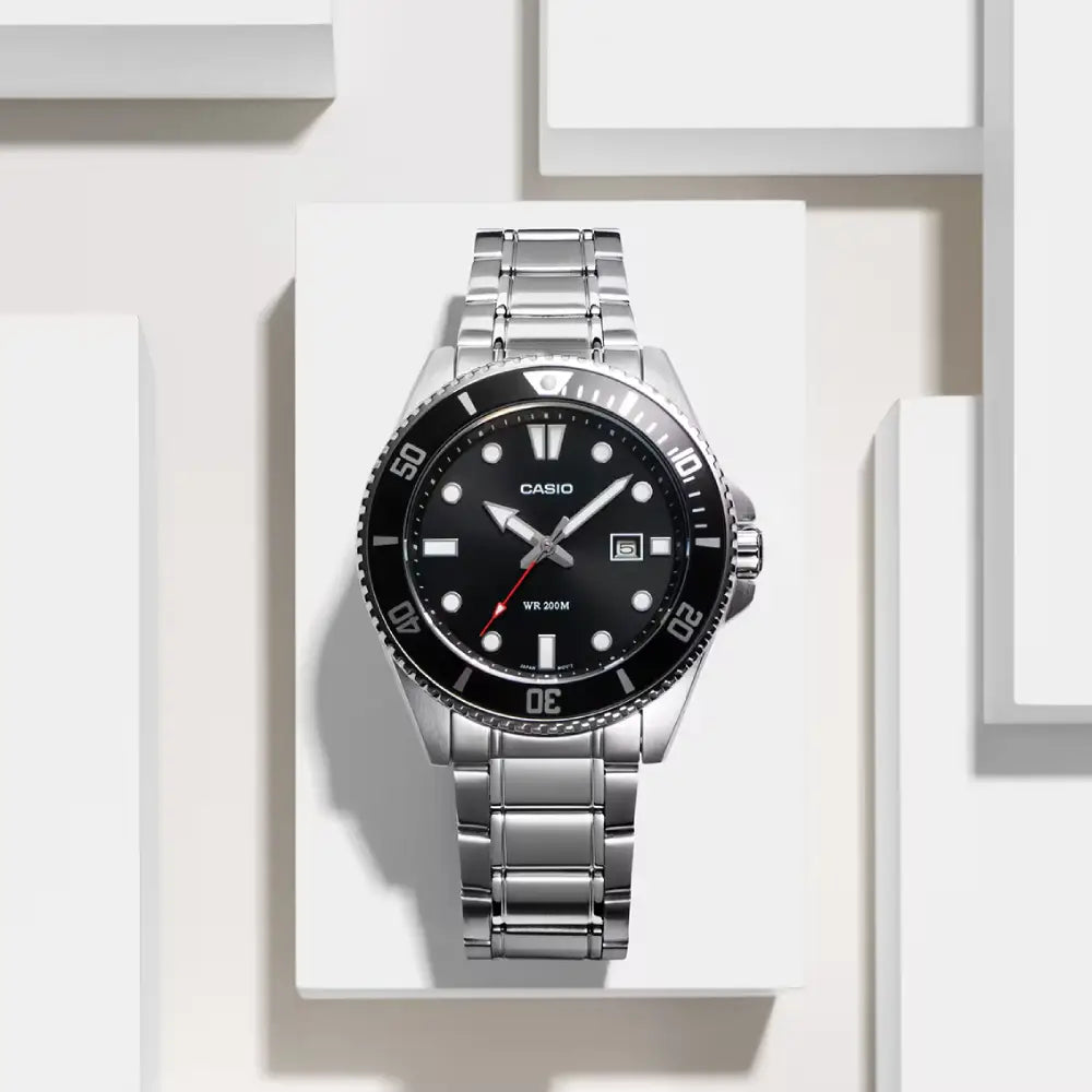 Casio Diver's MDV-107D-1A1VDF Analog Black Dial Stainless Steel Men's Watch