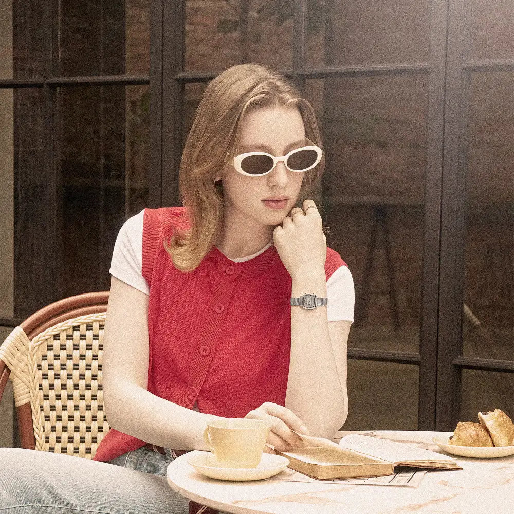 Casio Vintage Digital Mini LA670WEM-7DF Silver Dial 24.6mm Stainless Steel Mesh Women's Watch