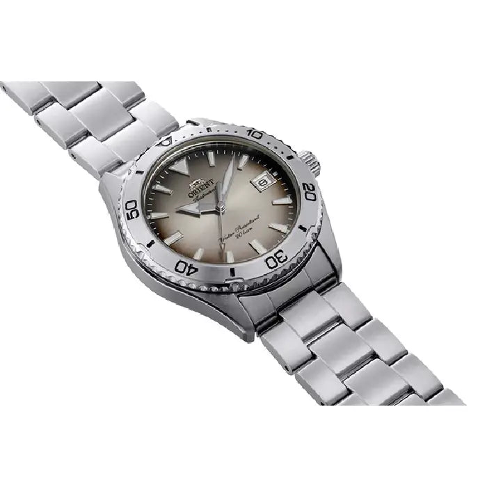 Orient Sports Mako 40 RA-AC0Q16N30B stainless steel watch