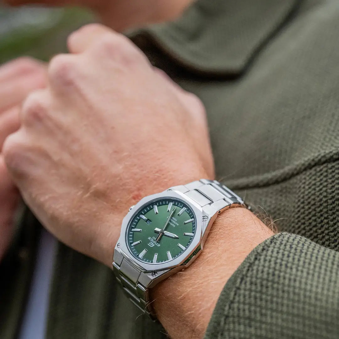 Casio Edifice Slim Series EFR-S108D-3AVUDF Green Dial  Stainless Steel Men's Watch