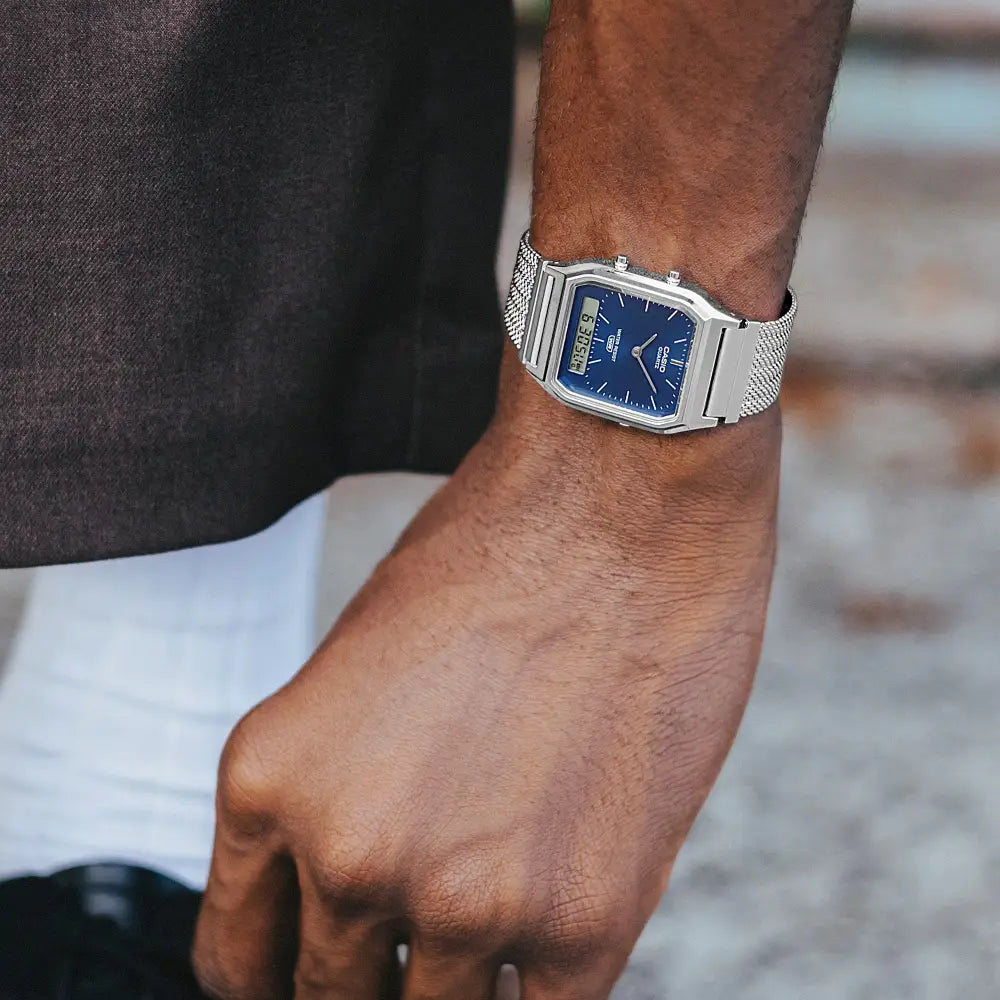 Casio Vintage "Mesh Dual Time" AQ-230EM-2ADF Navy Blue Dial 29.8mm Stainless Steel Men's Watch