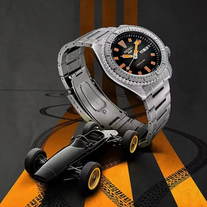 Seiko SRPL47K1 Midnight Circuit Racers black dial watch