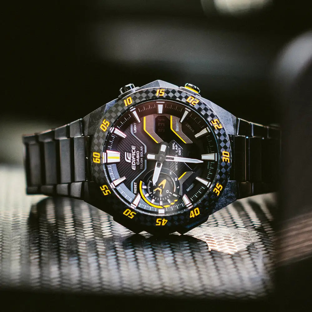 Casio Edifice Windflow ECB-2200RC-1A9 stainless steel strap men's watch close up