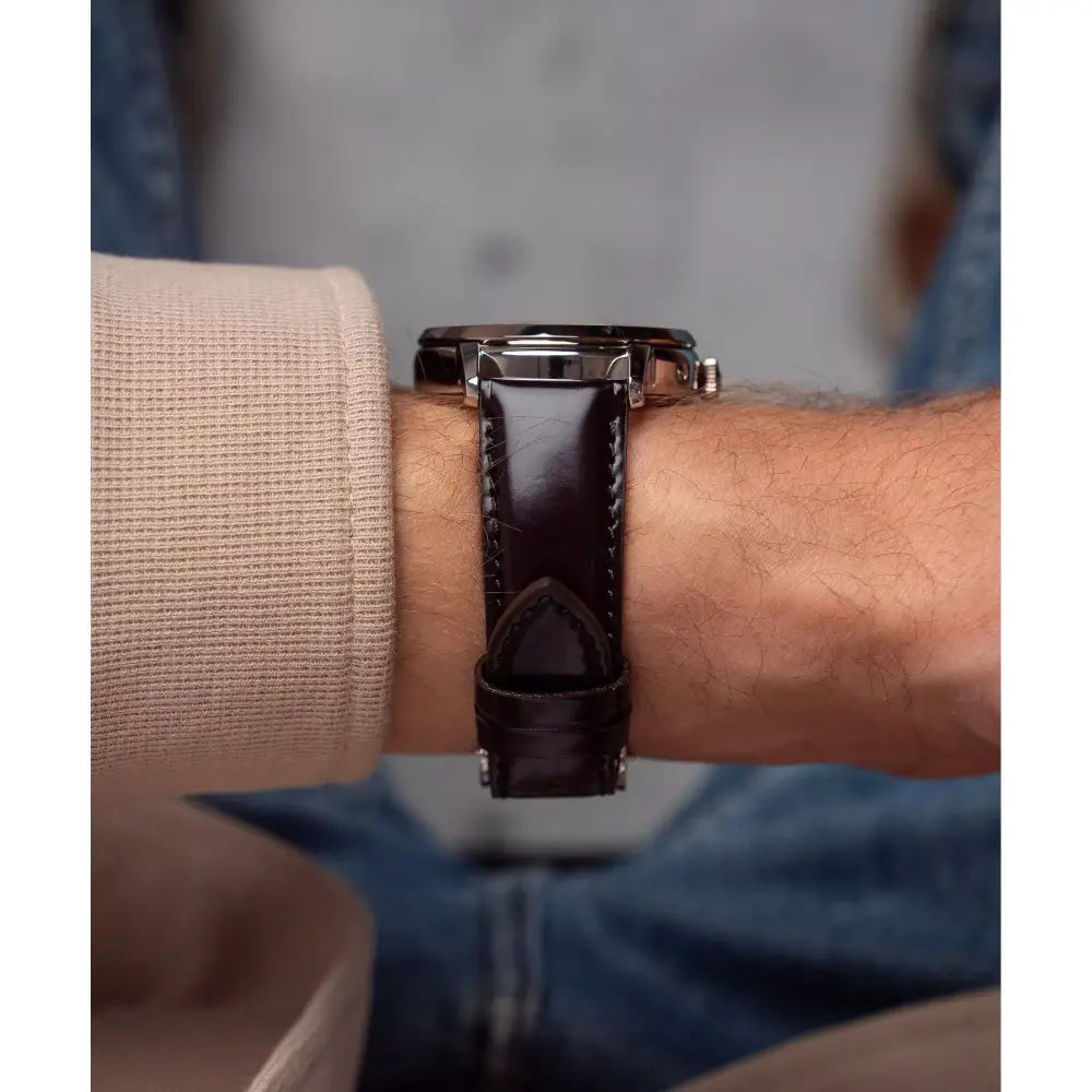 Orient Star RE-AY0121A00B Automatic Moon Phase Limited Edition (180 pieces worldwide) "Lake Tazawa" Mother-of-Pearl Dial 41mm Leather Strap Men's Watch