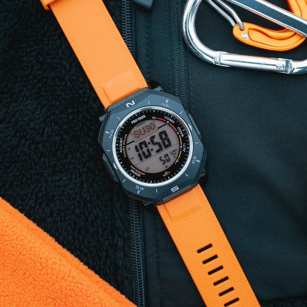 Casio Pro Trek PRG-69-4D men’s sports watch close-up dial view